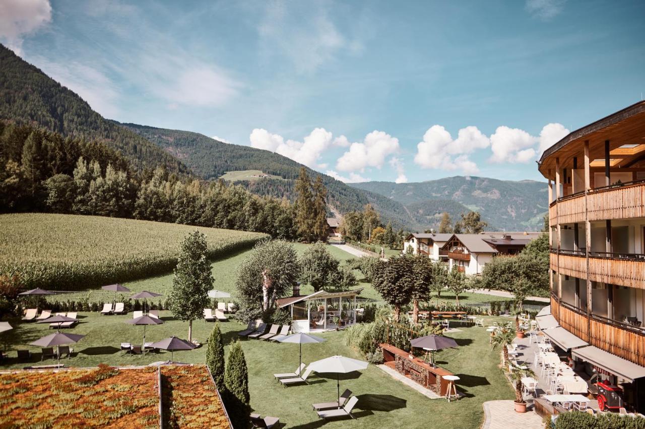 Hotel Petrus Brunico Eksteriør billede