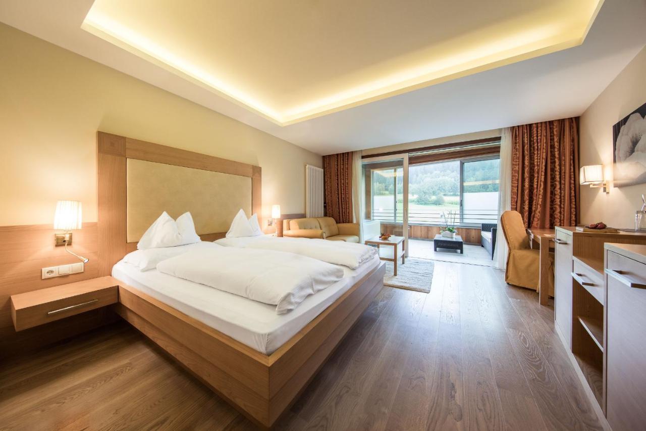 Hotel Petrus Brunico Eksteriør billede
